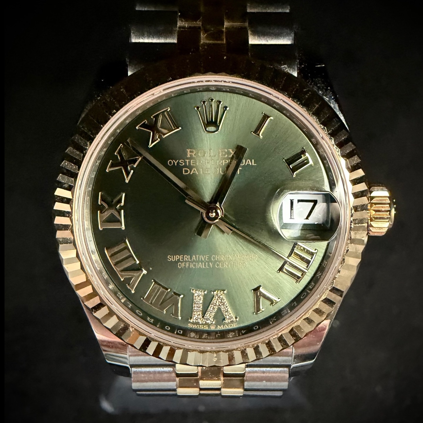 Rolex Datejust 31 ref. 278273 yellow Rolesor with olive green dial, Roman numerals, fluted bezel and Jubilee bracelet