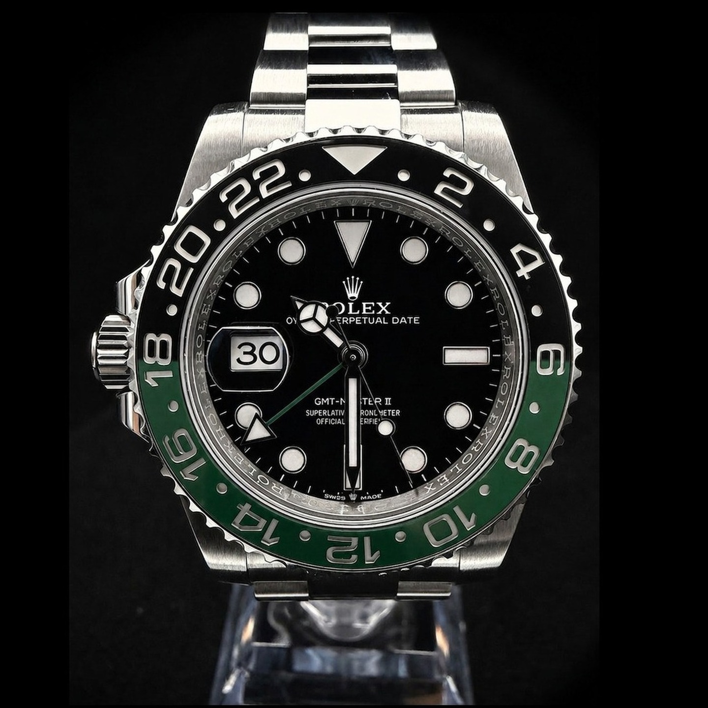 2023 Rolex GMT-Master II Sprite 126720VTNR green and black ceramic bezel left-hand crown on Oyster