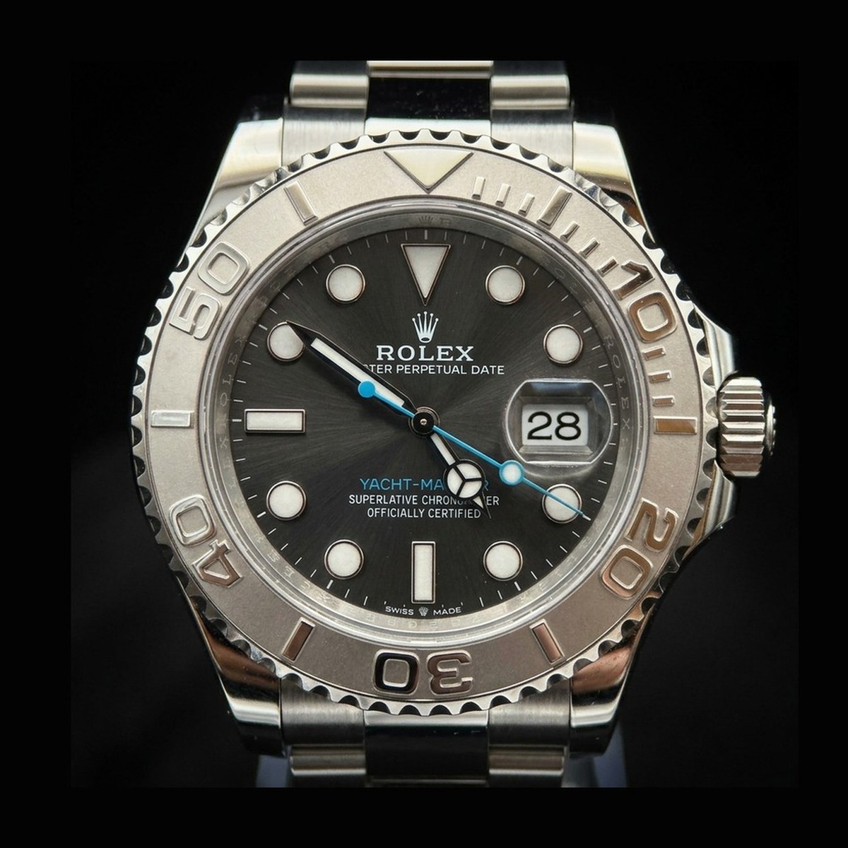 Rolex Yacht-Master 40 126622 rhodium dial with platinum bezel and blue seconds hand